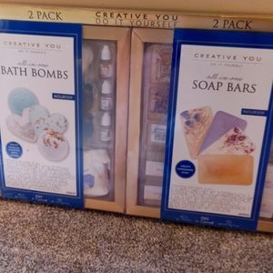 ♥️5/$20 sale Creative You Bath Bomb & Soap maker kit